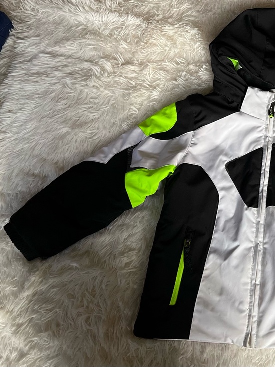 Black and White Spider ski Jacket with Neon Accents - Picture 5 of 7